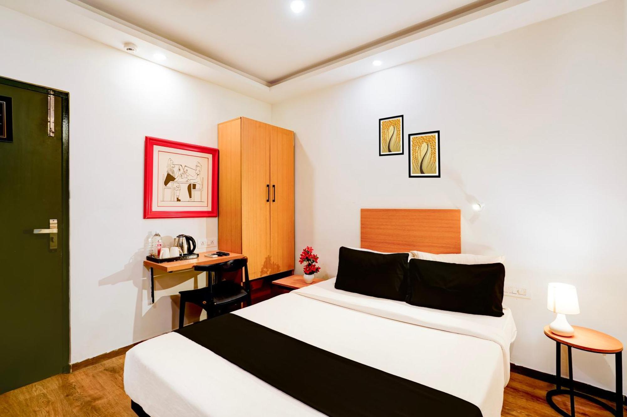 Super Townhouse Jayanagar Hotel Бангалор Екстериор снимка