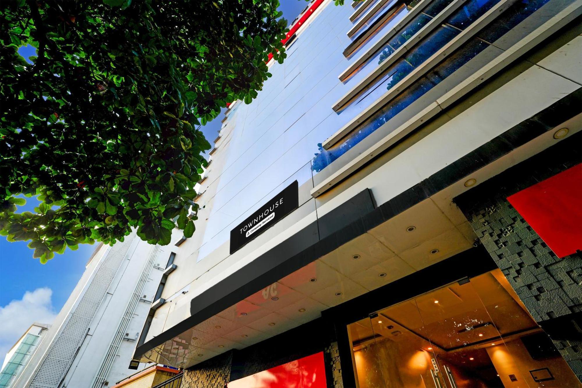 Super Townhouse Jayanagar Hotel Бангалор Екстериор снимка
