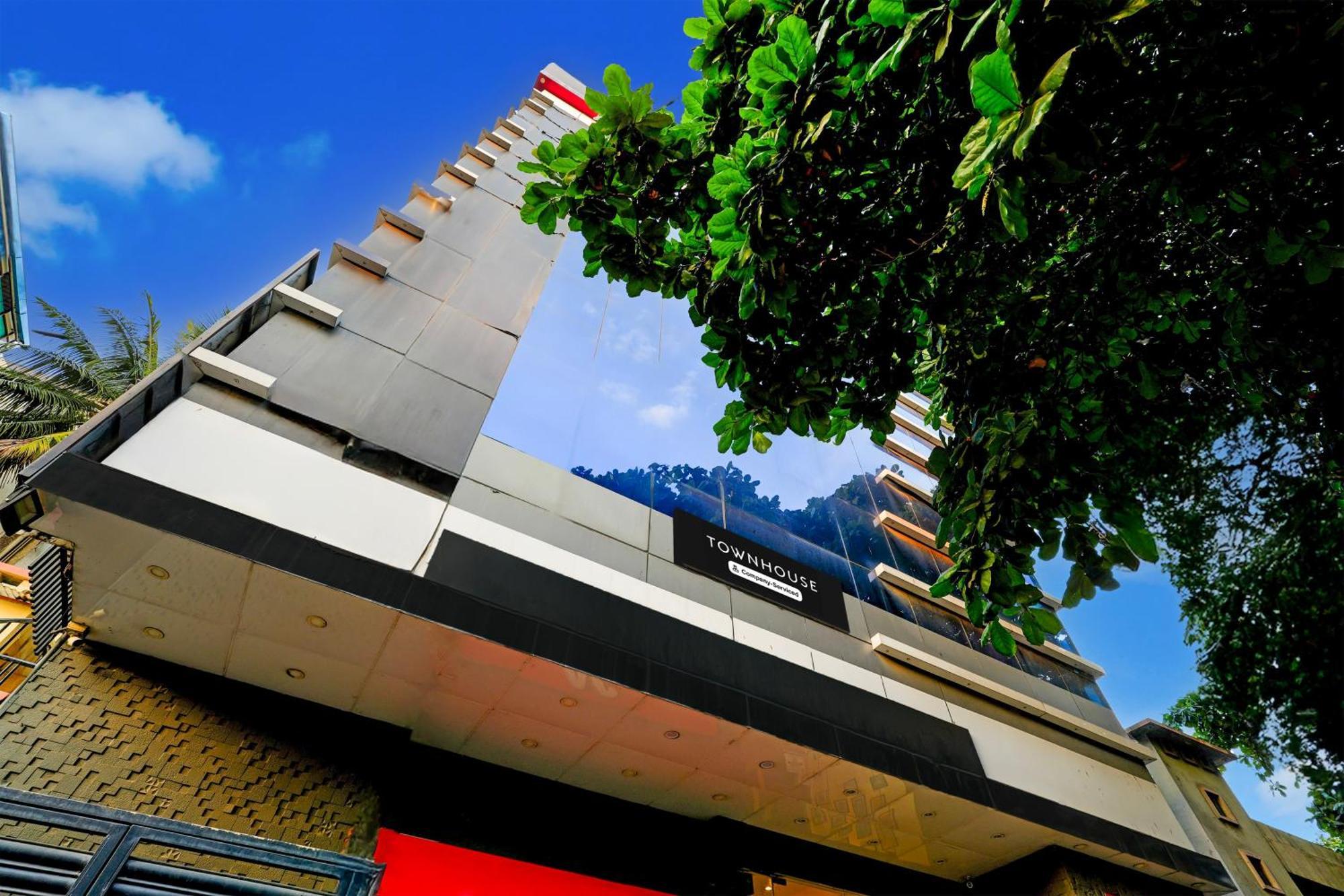 Super Townhouse Jayanagar Hotel Бангалор Екстериор снимка