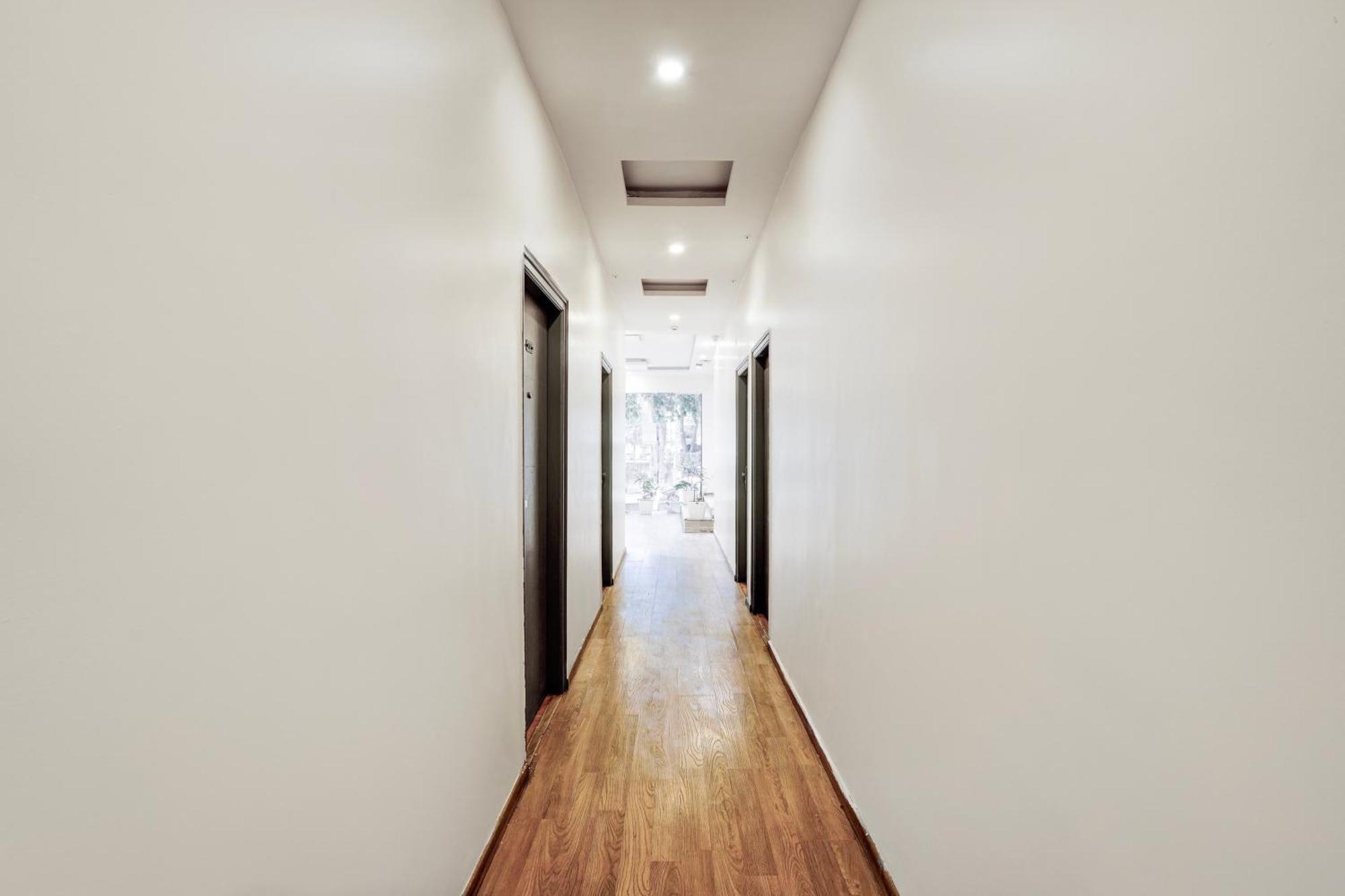 Super Townhouse Jayanagar Hotel Бангалор Екстериор снимка